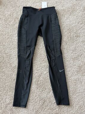 Nike Dri-FIT Run Division Epic Luxe Leggings Women’s Size M NWT Black Athletic